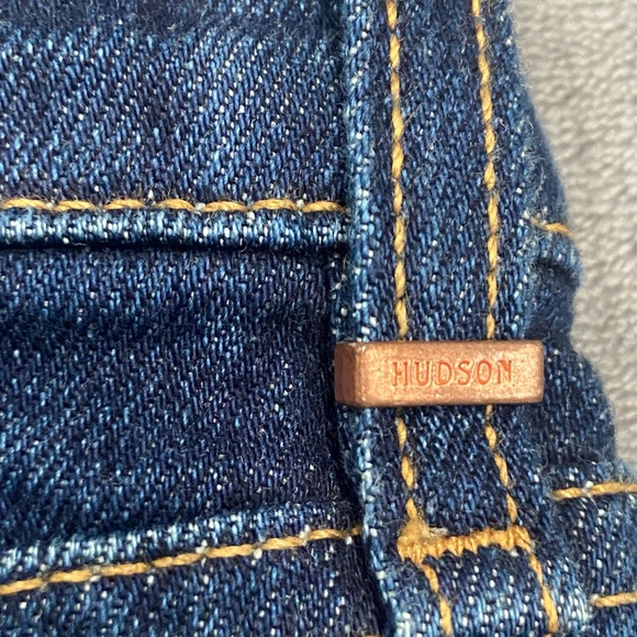 Hudson Jean Shorts Gemma Mid Rise Cut Off Womens Size 23 Dark Wash New With Tag - Picture 7 of 9